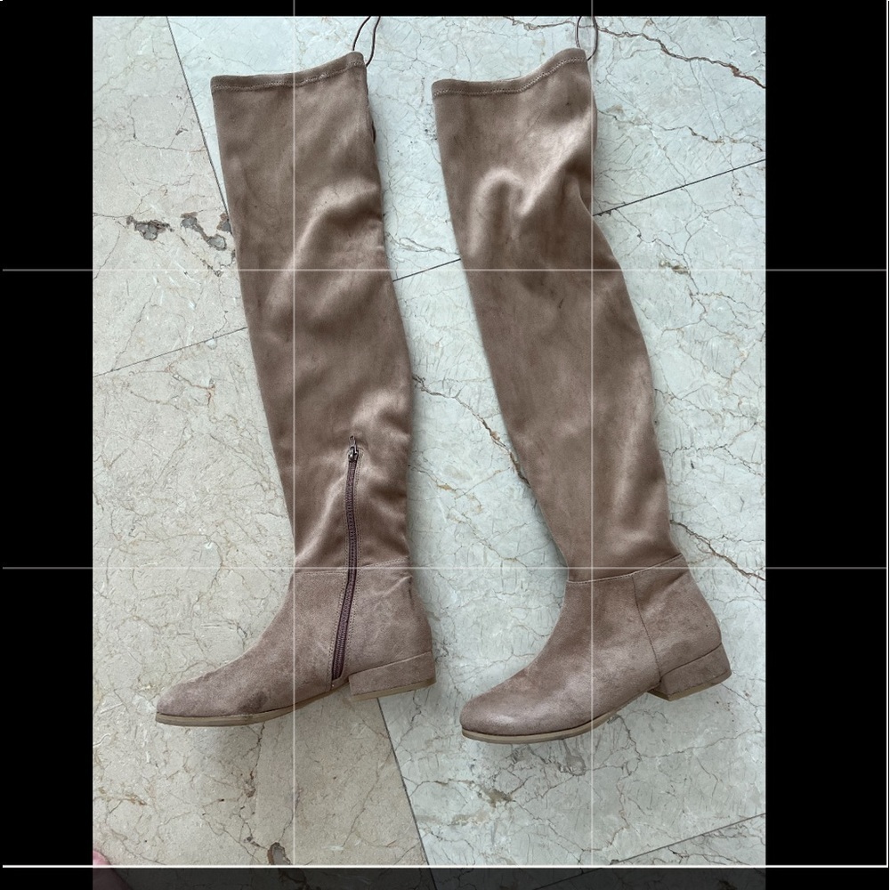 Chinese Laundry Rashelle Boot - Picture 1 of 16